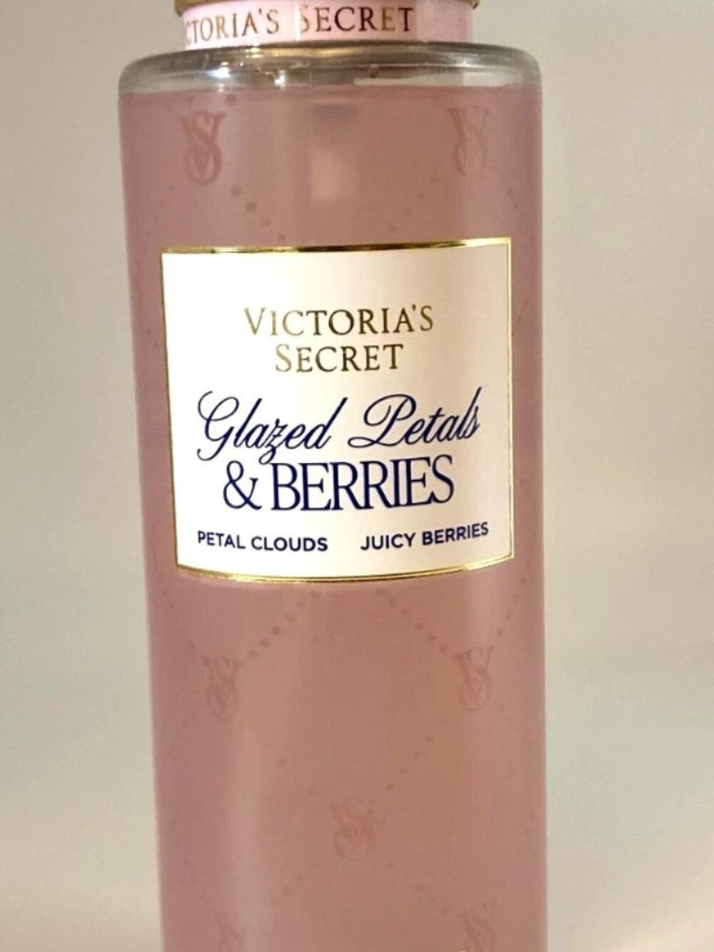 VICTORIA'S SECRET GLAZED PETALS & BERRIES FRAGRANCE MIST NWT CLOSEOUT